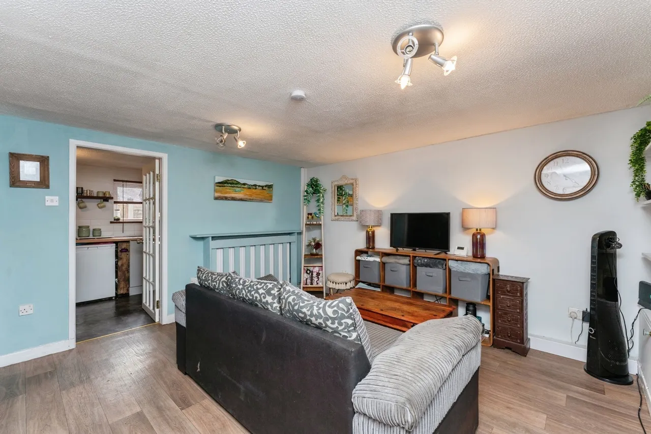 Brunswick Road, Buckley, CH7, photo 2