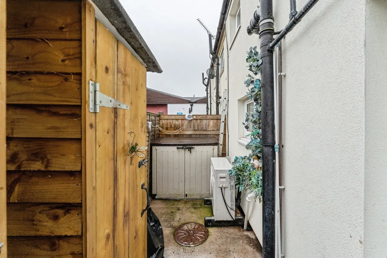 Brunswick Road, Buckley, CH7, photo 22