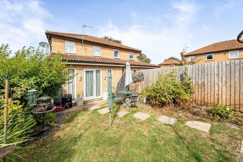 Belvoir Avenue, Emerson Valley, Milton Keynes, Buckinghamshire, MK4 2AE, photo 12