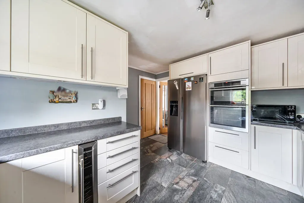 Belvoir Avenue, Emerson Valley, Milton Keynes, Buckinghamshire, MK4 2AE, photo 8