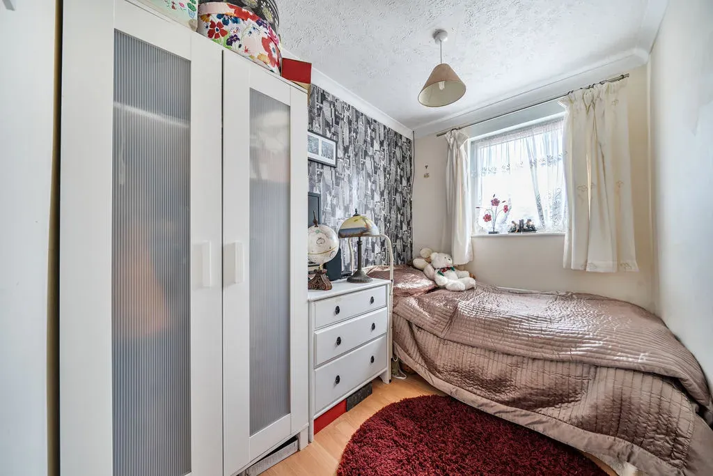 Belvoir Avenue, Emerson Valley, Milton Keynes, Buckinghamshire, MK4 2AE, photo 9