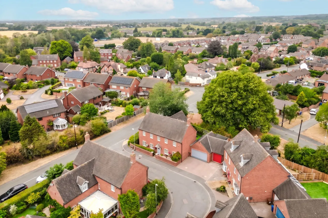 Mellor Drive, Alrewas, photo 38