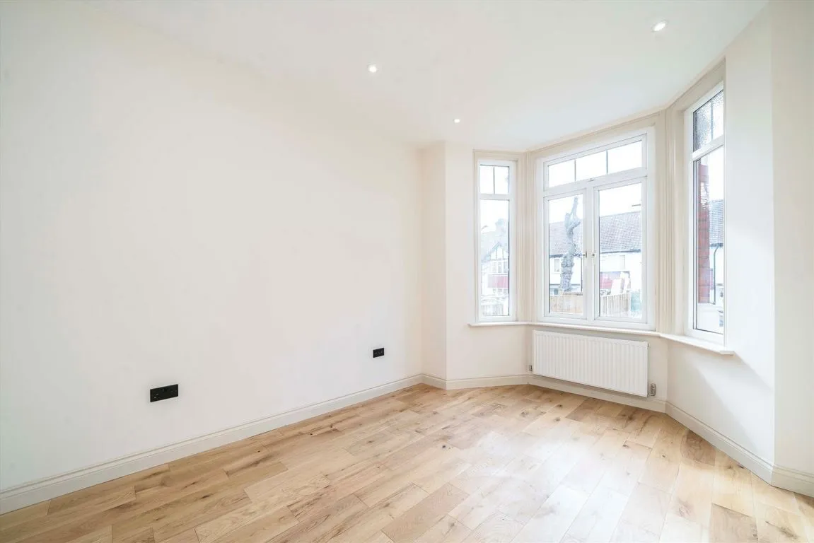 Avenue Gardens, W3, photo 5