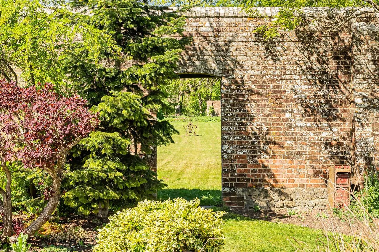 Coates, Fittleworth, RH20, photo 19
