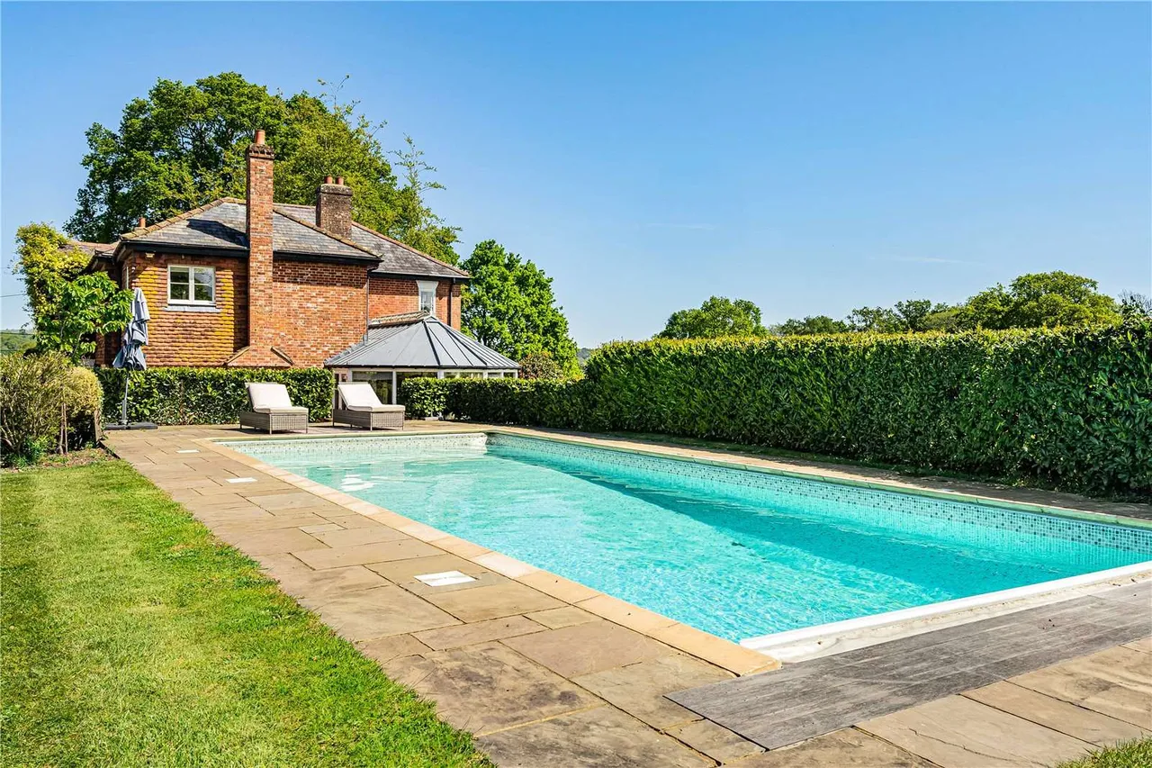 Coates, Fittleworth, RH20, photo 17