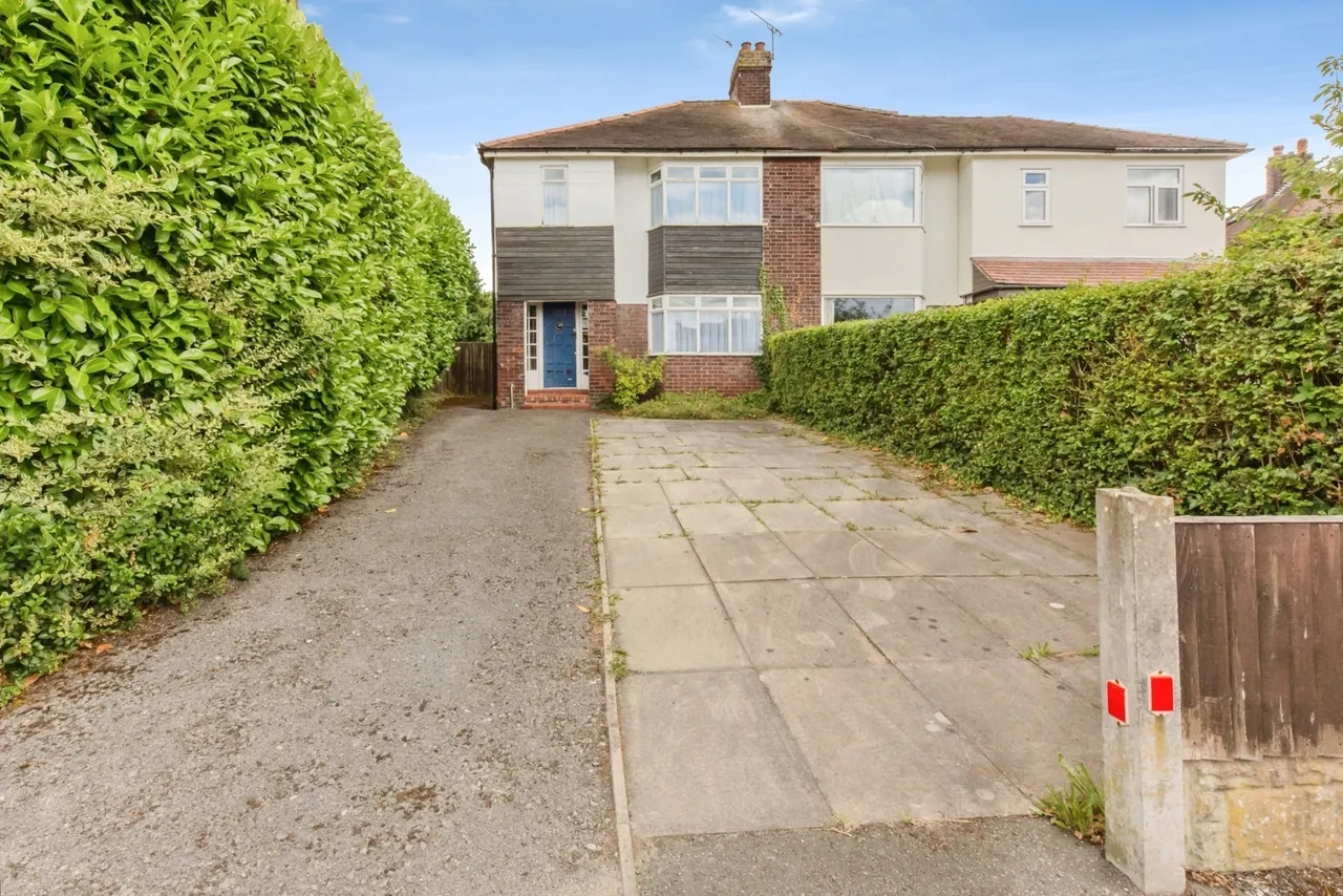 3 bed house for sale — Sweettooth Lane, Sandbach, Cheshire, CW11