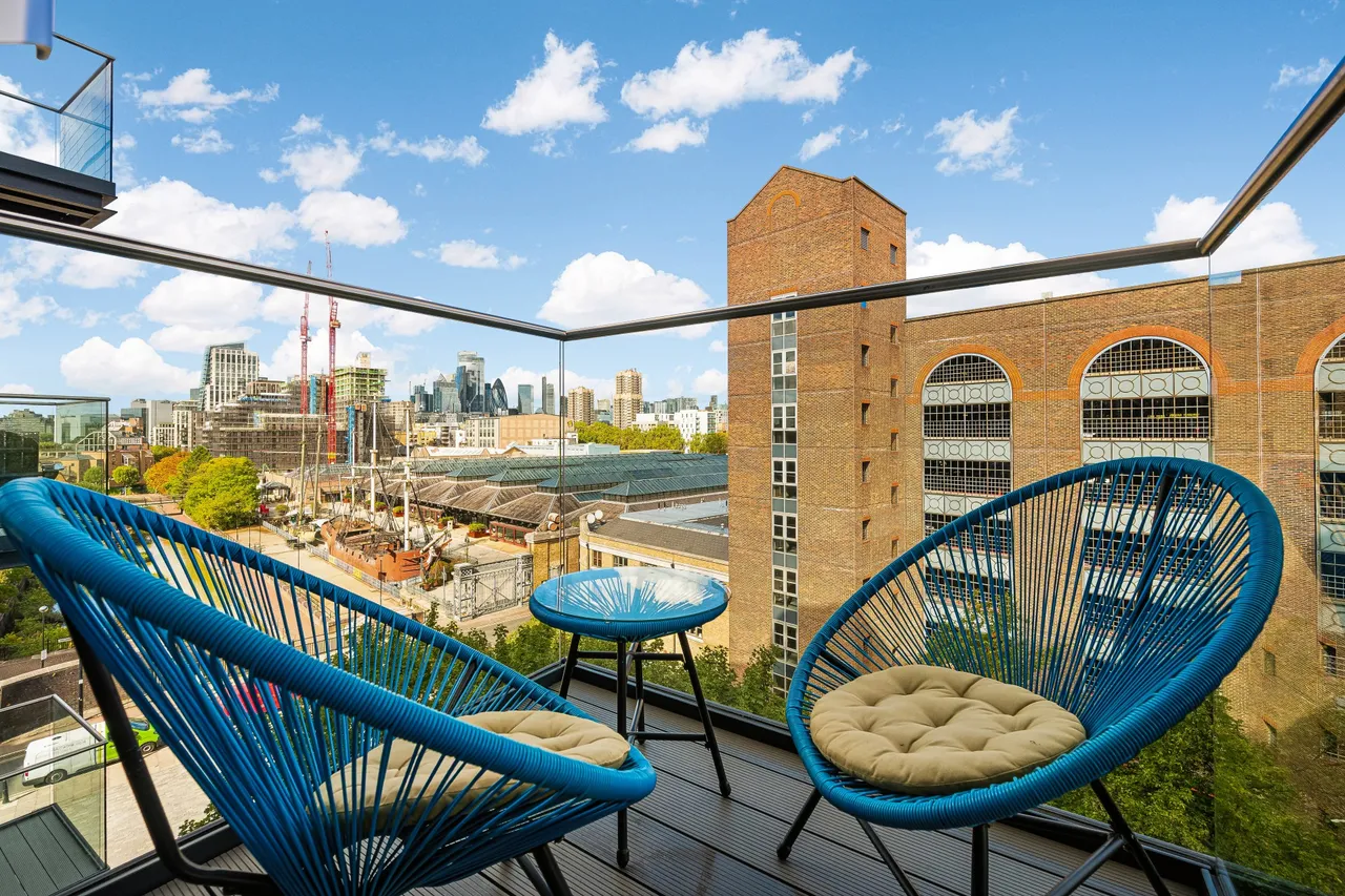 Wapping Lane, London, E1W, photo 2