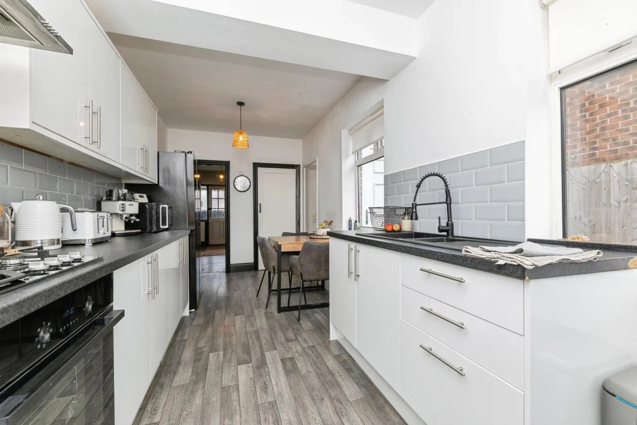 Queens Avenue, Seaburn, SR6, photo 4