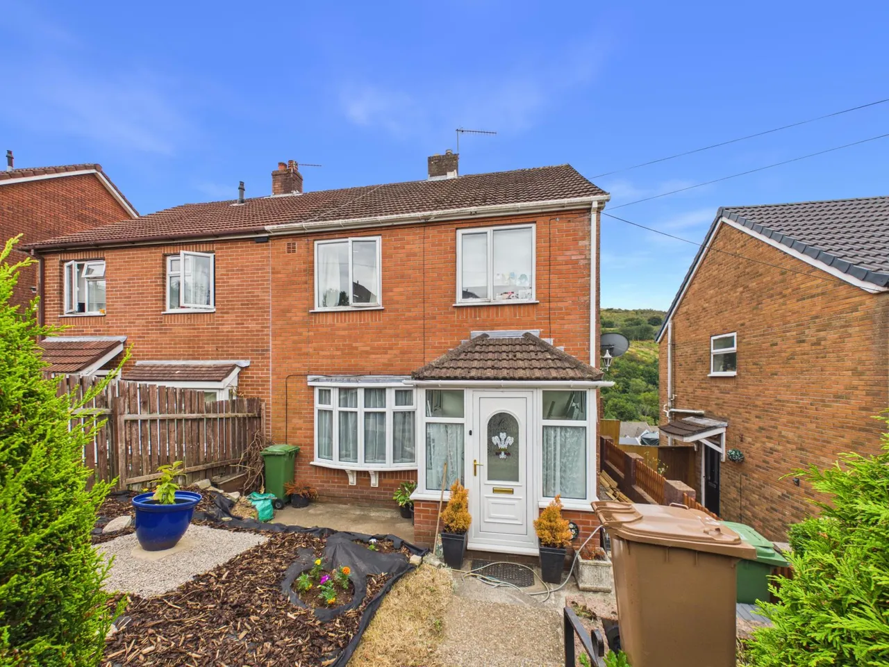 3 bed house for sale, Newlyn Road, Newbridge, NP11