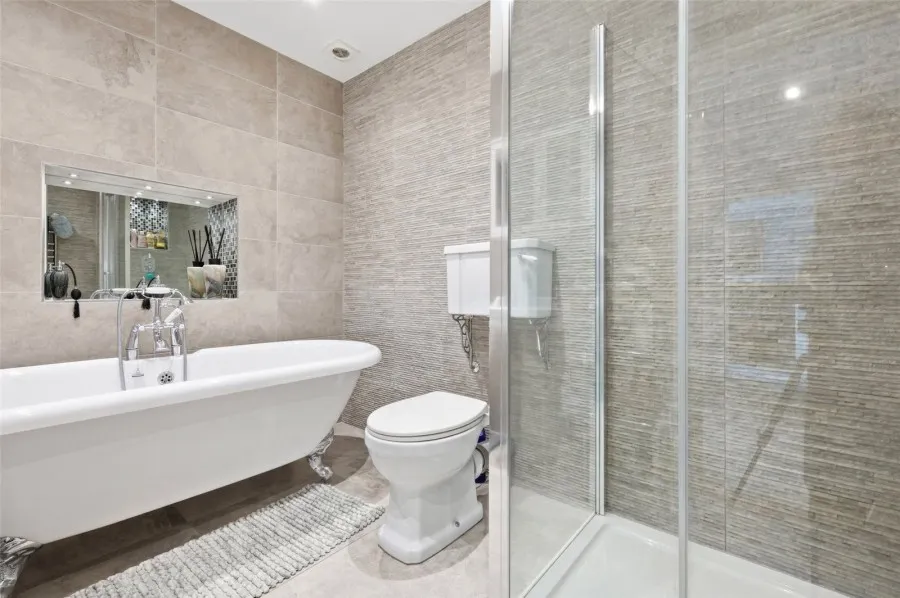 with 4 bedrooms in Little Hallingbury, Bishop's Stortford, CM22, photo 10