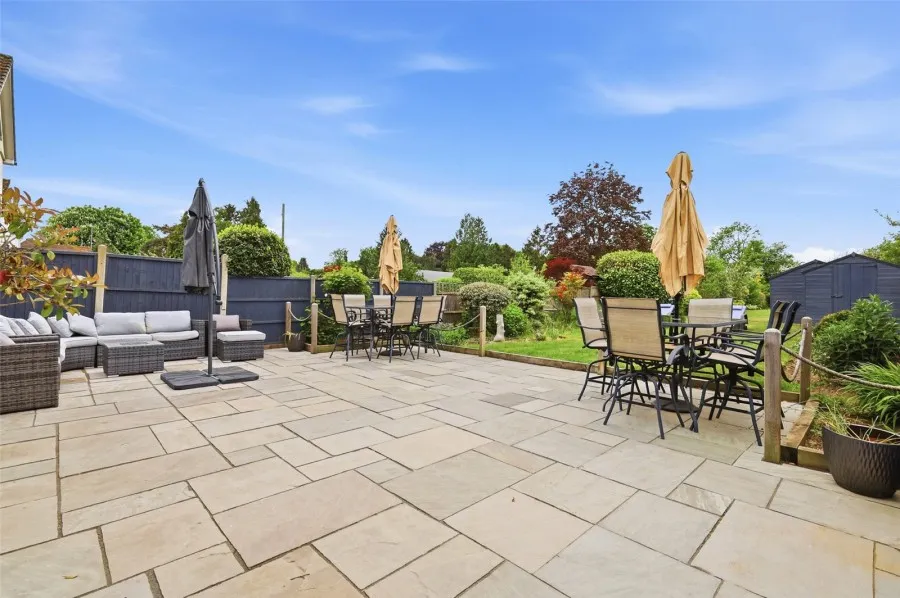 with 4 bedrooms in Little Hallingbury, Bishop's Stortford, CM22, photo 12