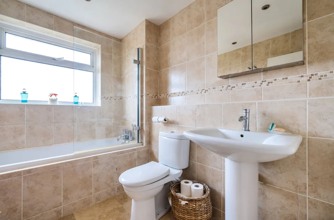 Kingsway, Selsey, PO20, photo 14