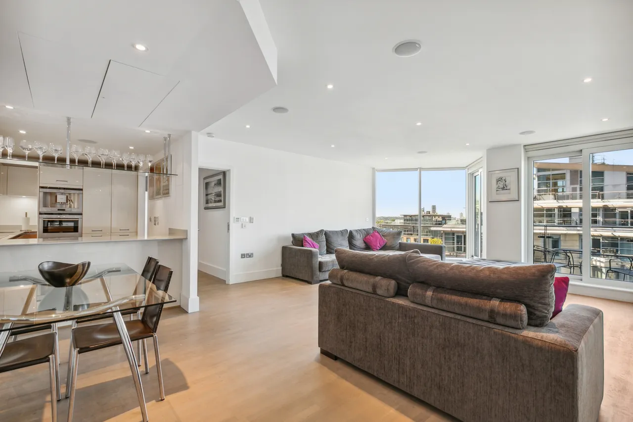 Juniper Drive, London, SW18, photo 3