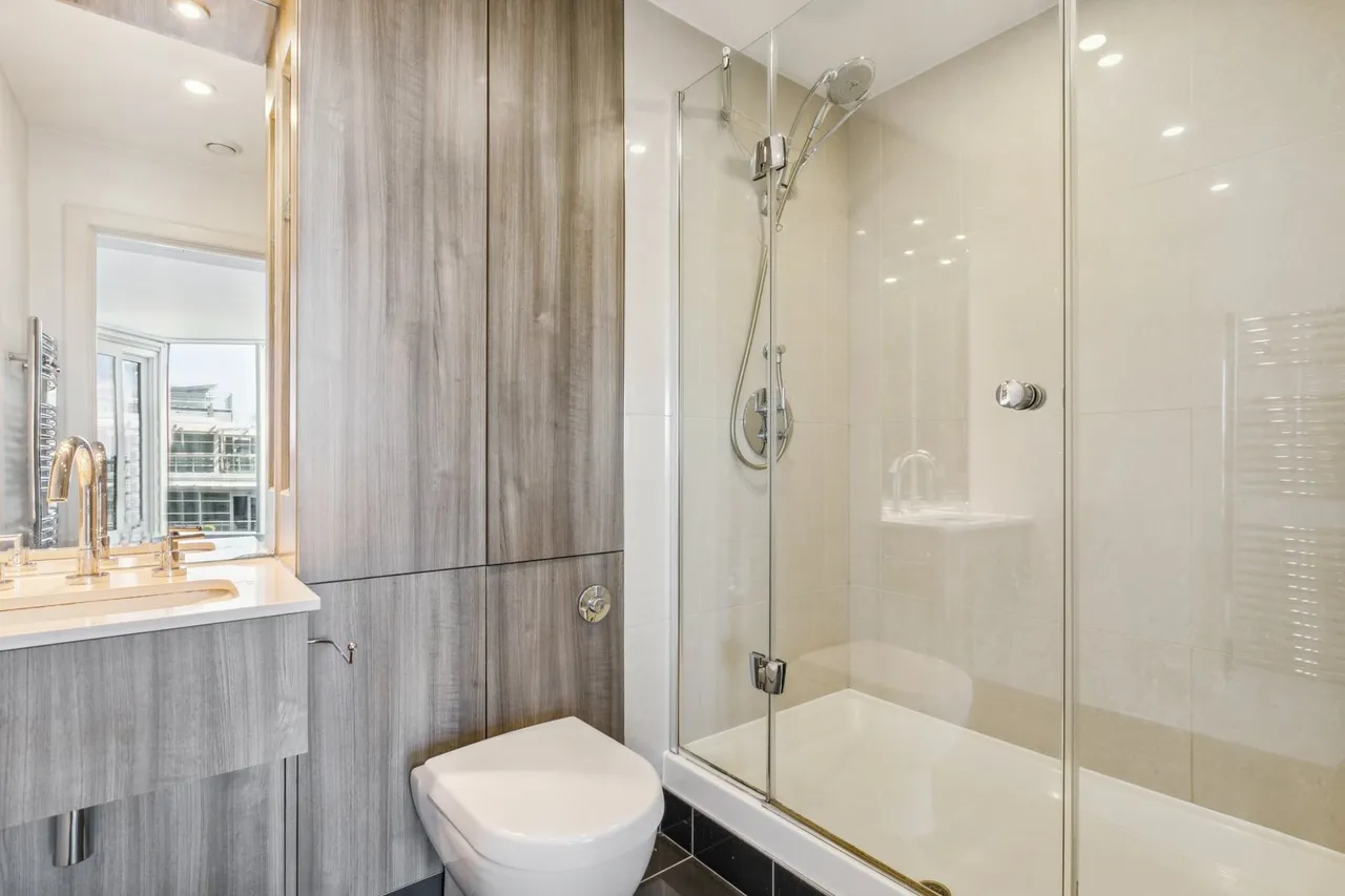 Juniper Drive, London, SW18, photo 8
