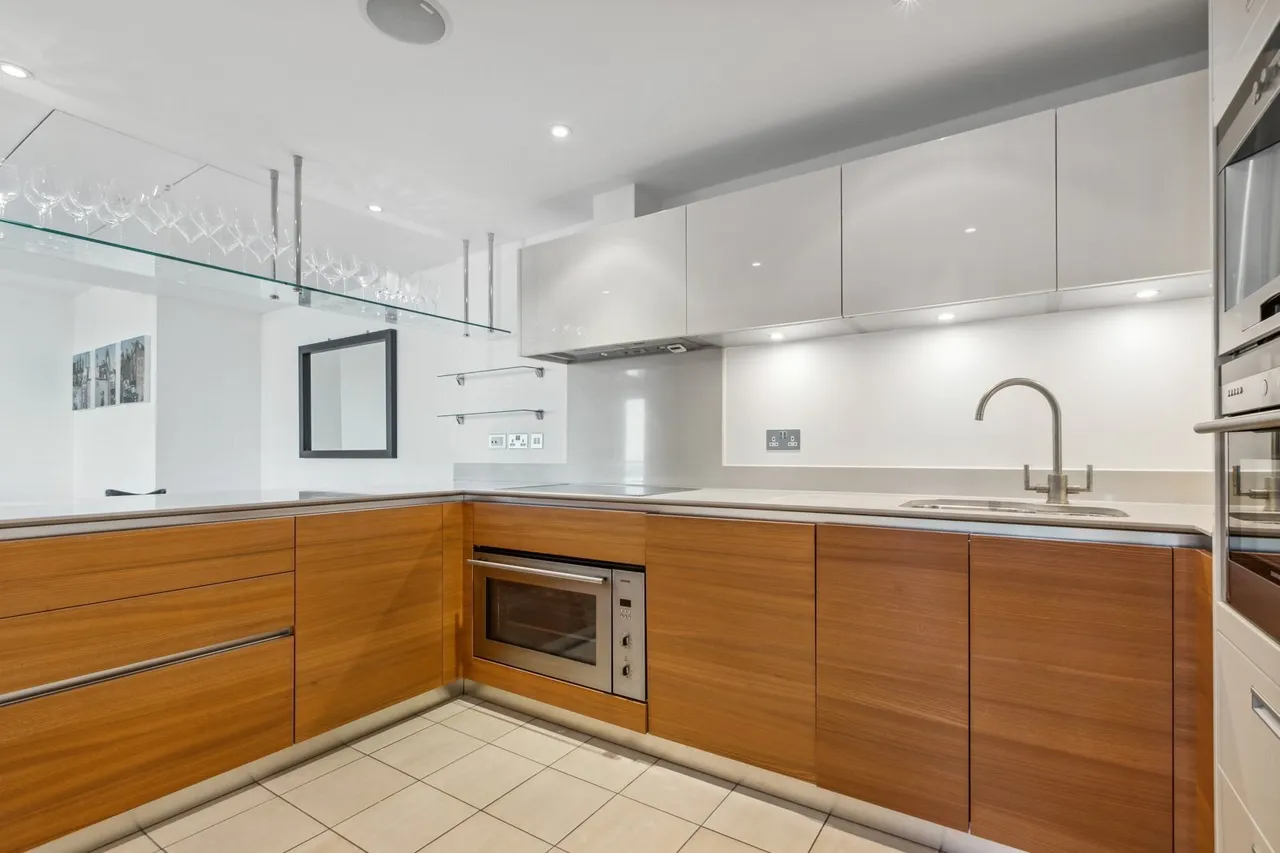 Juniper Drive, London, SW18, photo 5