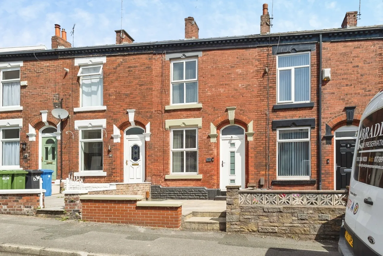 2 bed house for sale — Edward Street, Ashton-under-Lyne, Greater Manchester, OL6