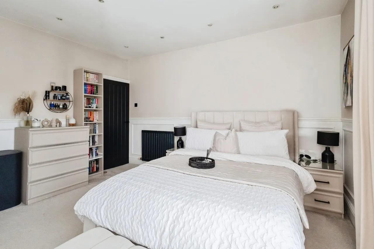 Edward Street, Ashton-under-Lyne, Greater Manchester, OL6, photo 14