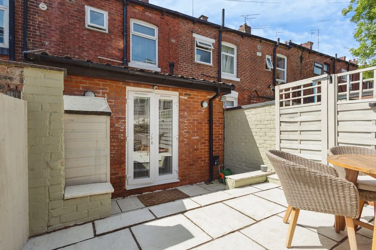 Edward Street, Ashton-under-Lyne, Greater Manchester, OL6, photo 10