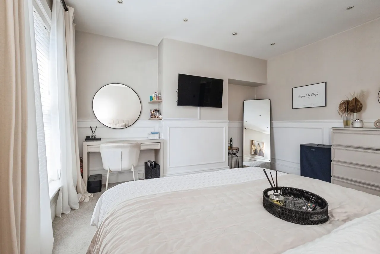 Edward Street, Ashton-under-Lyne, Greater Manchester, OL6, photo 13