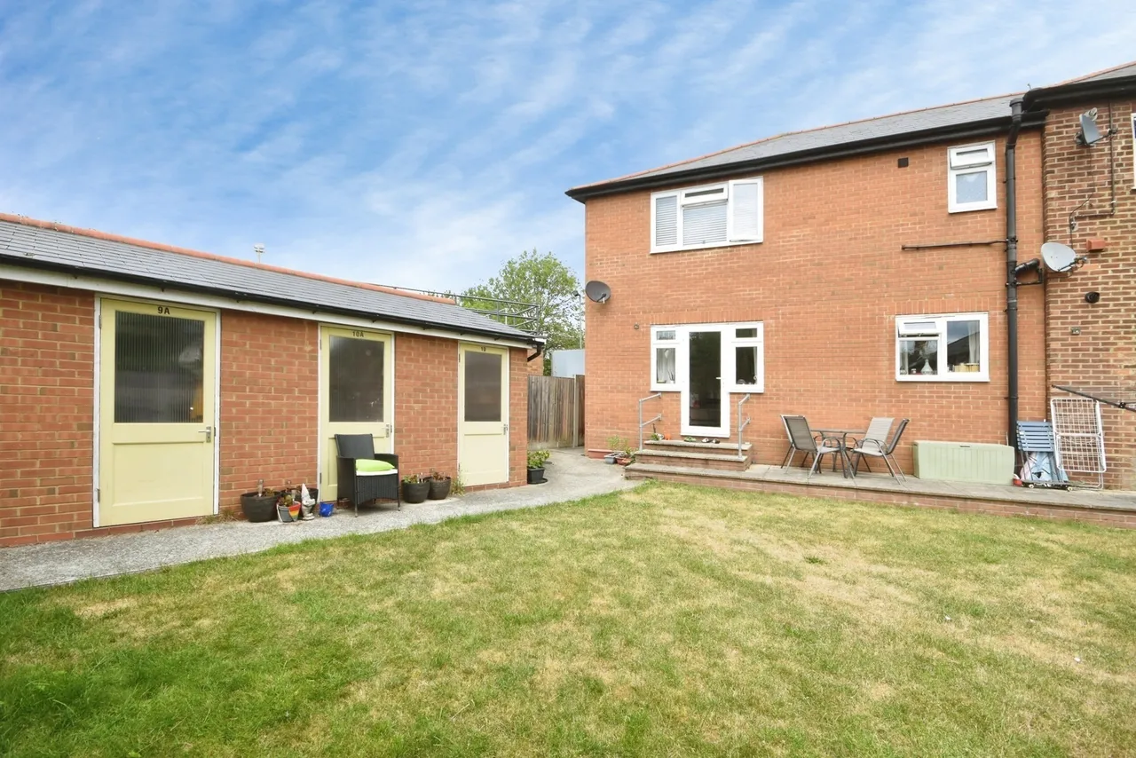 1 bed flat for sale — Alma Drive, Chelmsford, Essex, CM1