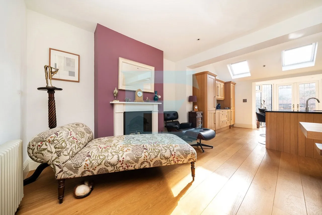 Stoneyfields Lane, Edgware, HA8, photo 14