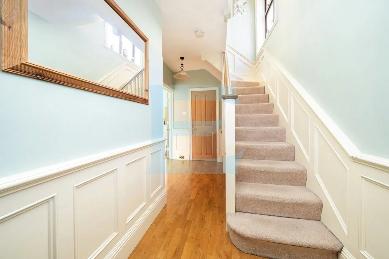 Stoneyfields Lane, Edgware, HA8, photo 11