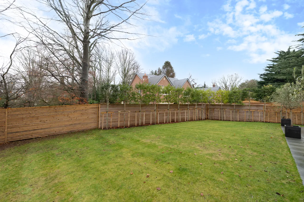 Whin Hill Road, Doncaster, DN4, photo 32