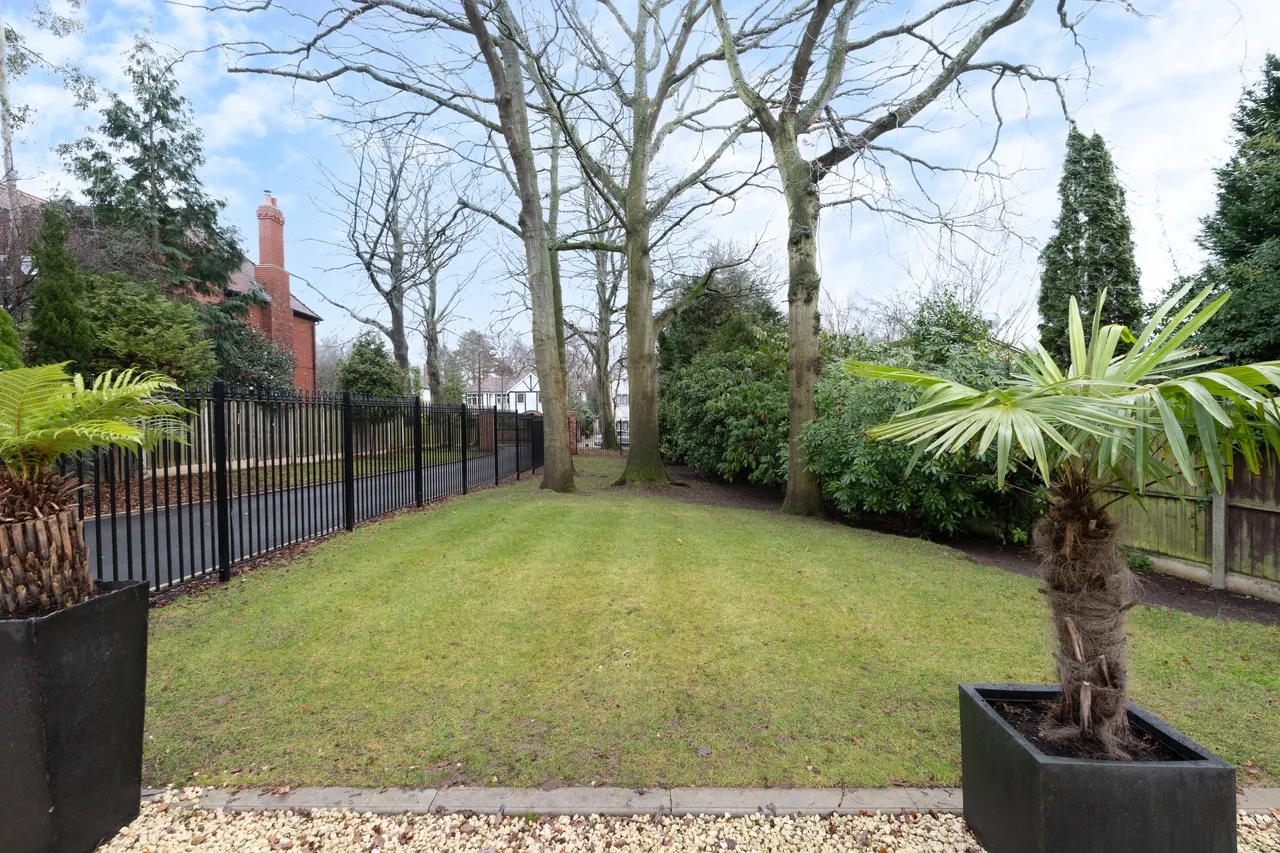 Whin Hill Road, Doncaster, DN4, photo 33