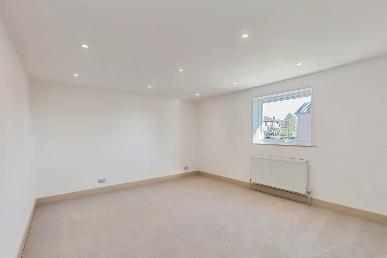 Redcot Gardens, Stamford, PE9, photo 12