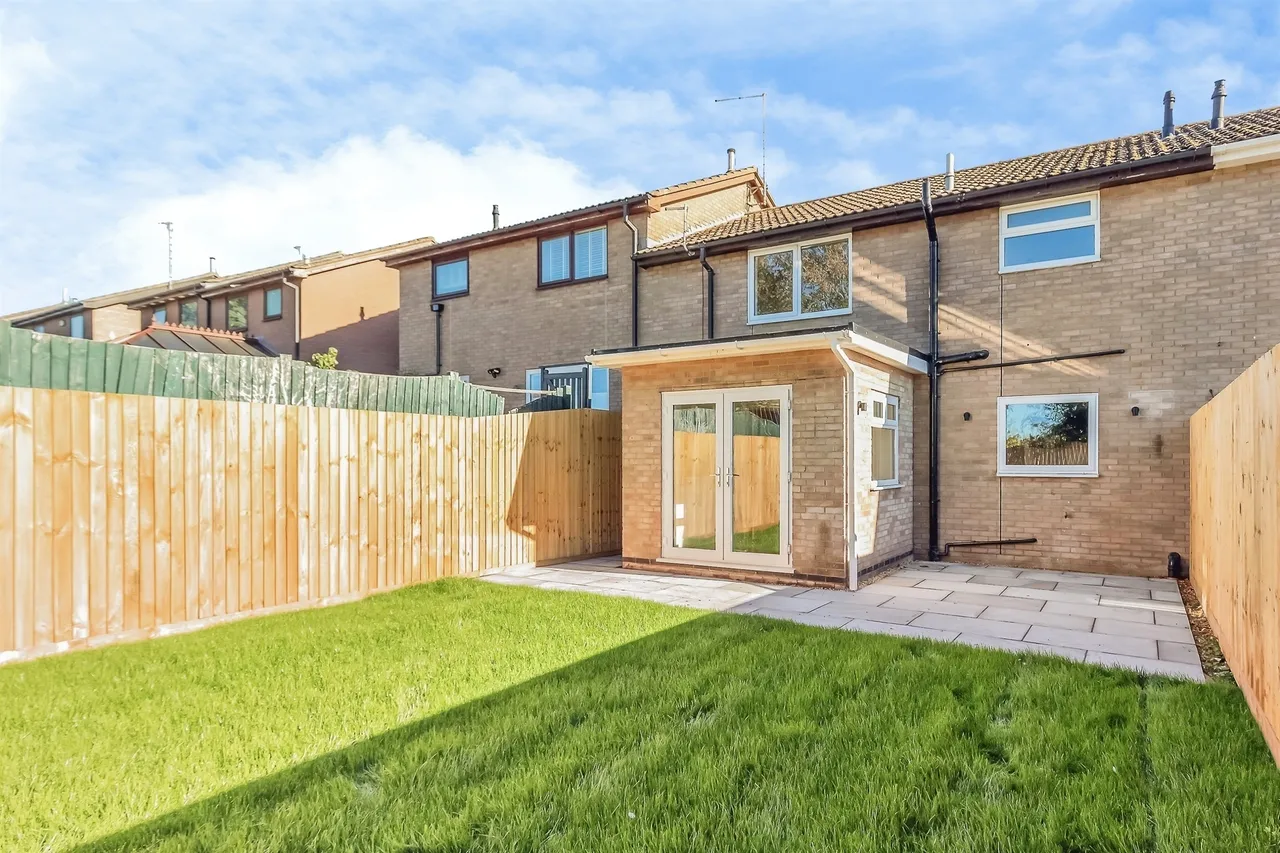 Redcot Gardens, Stamford, PE9, photo 5