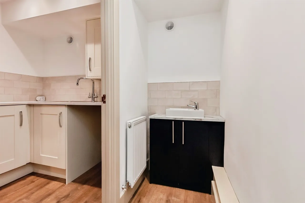 Redcot Gardens, Stamford, PE9, photo 11