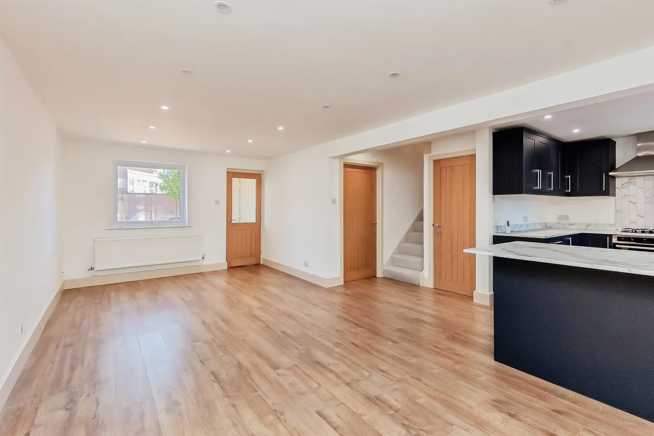 Redcot Gardens, Stamford, PE9, photo 8