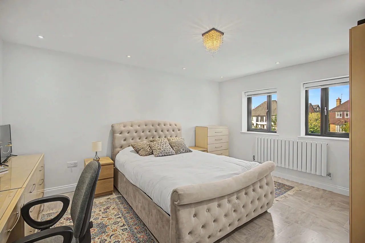 Courtney Place, Altrincham, photo 12