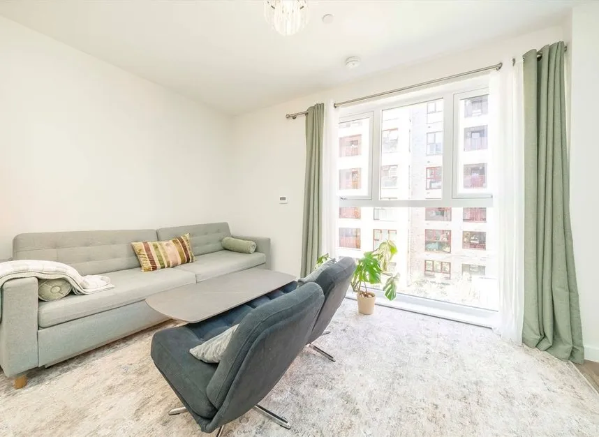 Justice Place, Brentford, TW8, photo 5