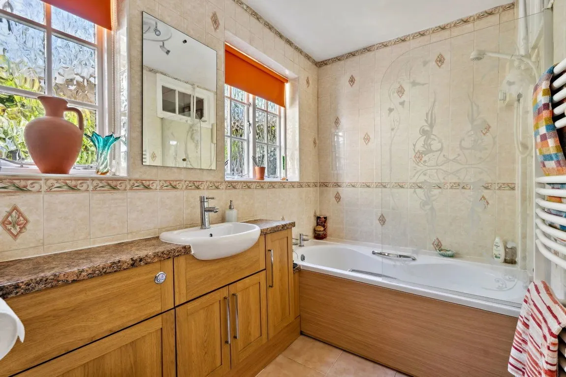 Rayners Avenue, Loudwater, High Wycombe, HP10 9SL, photo 10