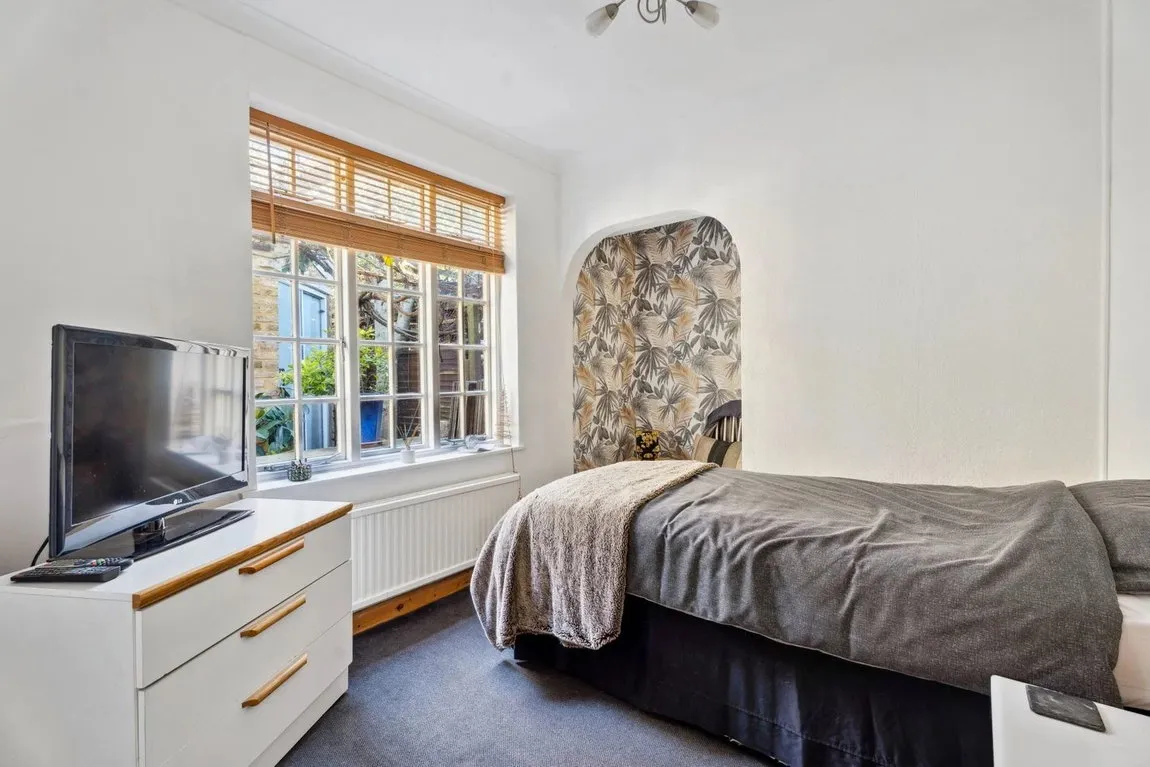 Rayners Avenue, Loudwater, High Wycombe, HP10 9SL, photo 11