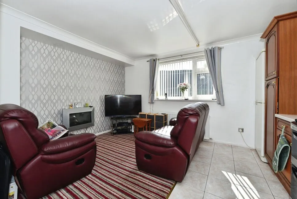 3 bed house for sale, Ridgeway, Rotherham, S65