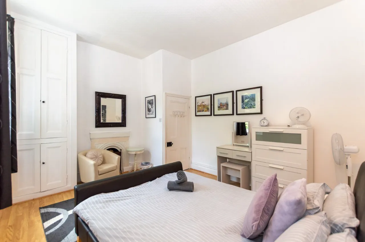 Marine Terrace, Conwy, LL34, photo 17