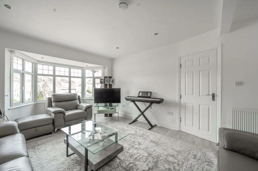 Whitchurch Lane, Edgware, HA8, photo 8