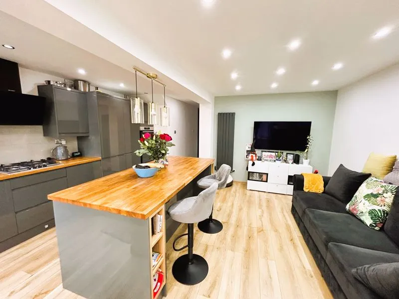Lindon Road, Brownhills, WS8, photo 4