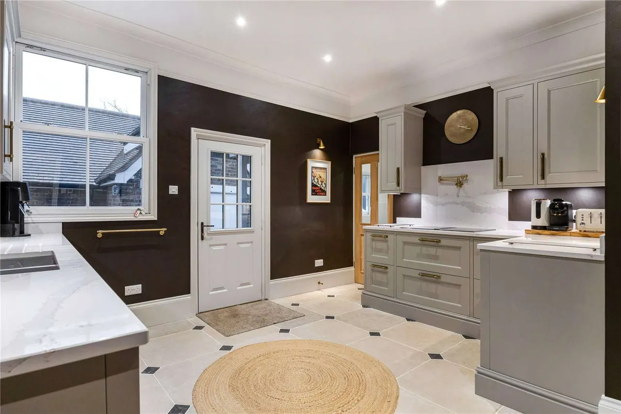 Horton Road, Slapton, Buckinghamshire, LU7 9DB, photo 8