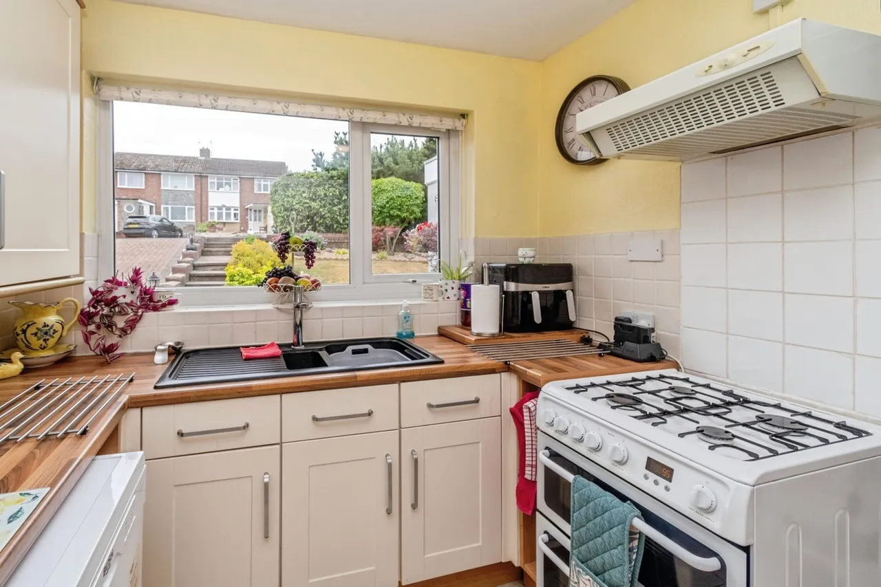 Stamford Crescent, Burntwood, Staffordshire, WS7, photo 5