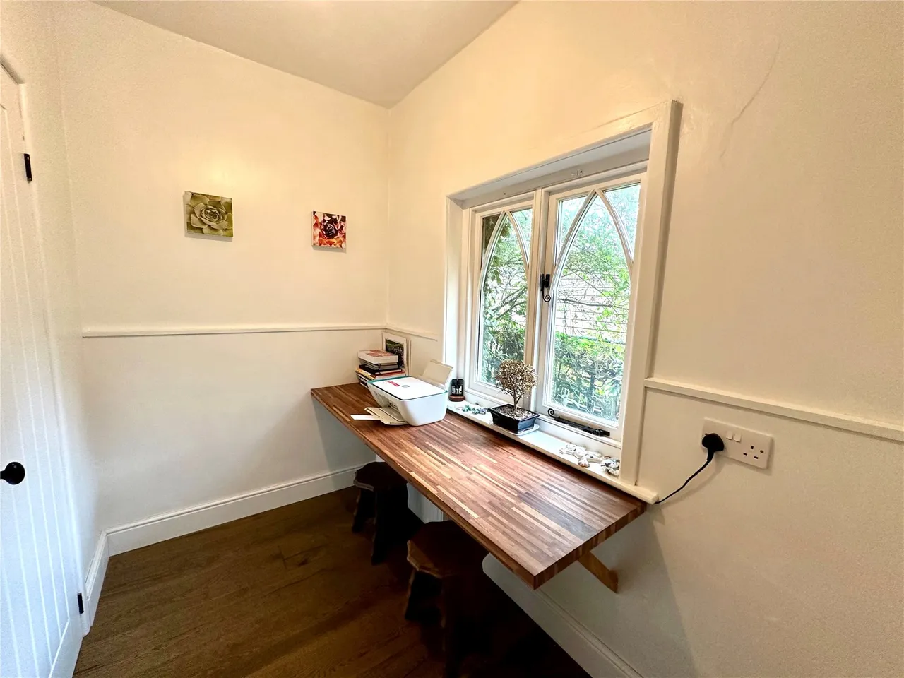 Bisterne Close, Burley, BH24, photo 8