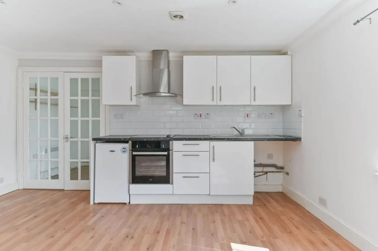 Cresswell Road, London, SE25, photo 5