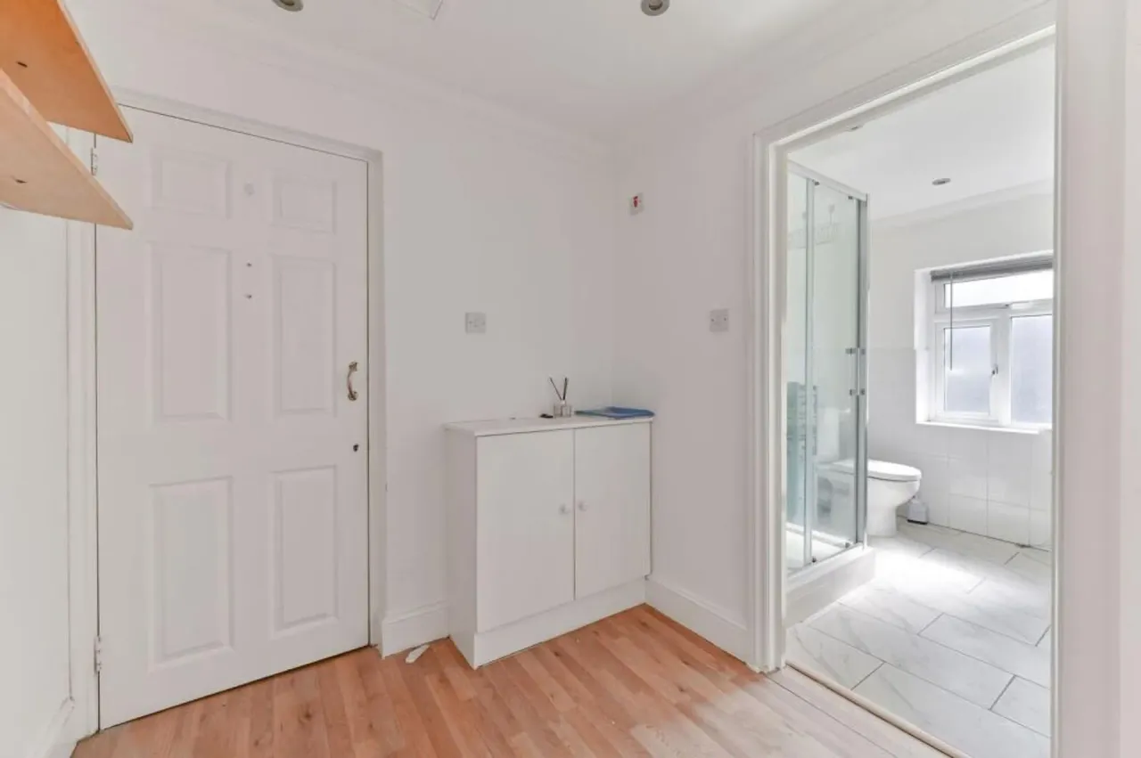 Cresswell Road, London, SE25, photo 6