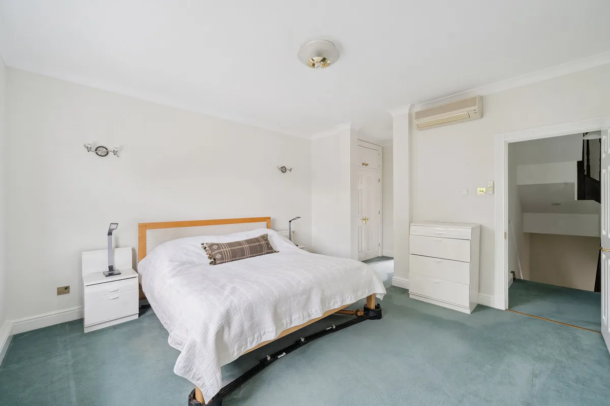 Devereux Lane, London, SW13, photo 21
