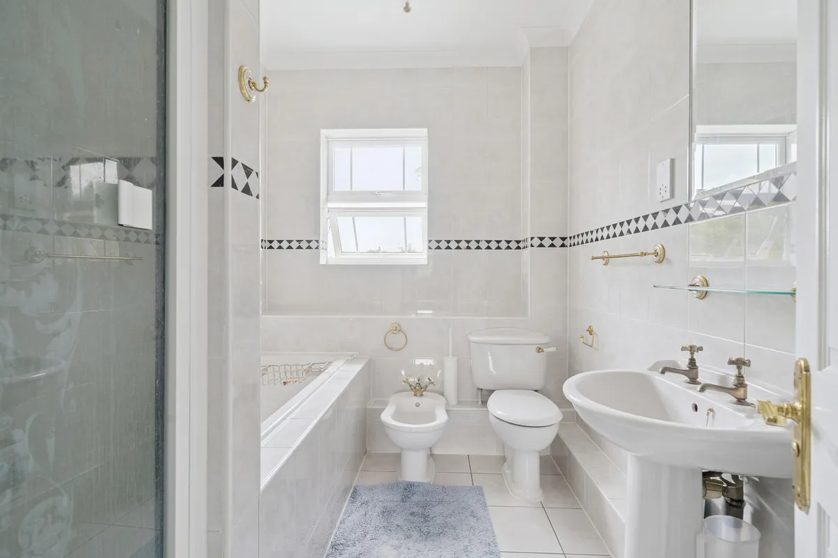 Devereux Lane, London, SW13, photo 25