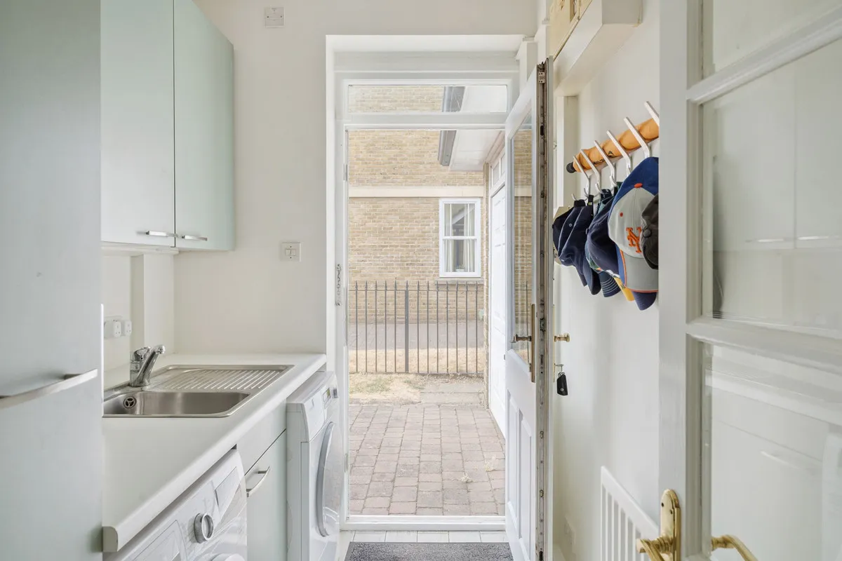 Devereux Lane, London, SW13, photo 6