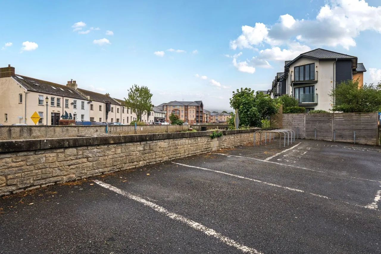 Brunswick Wharf North Walk, Barnstaple, EX31, photo 21