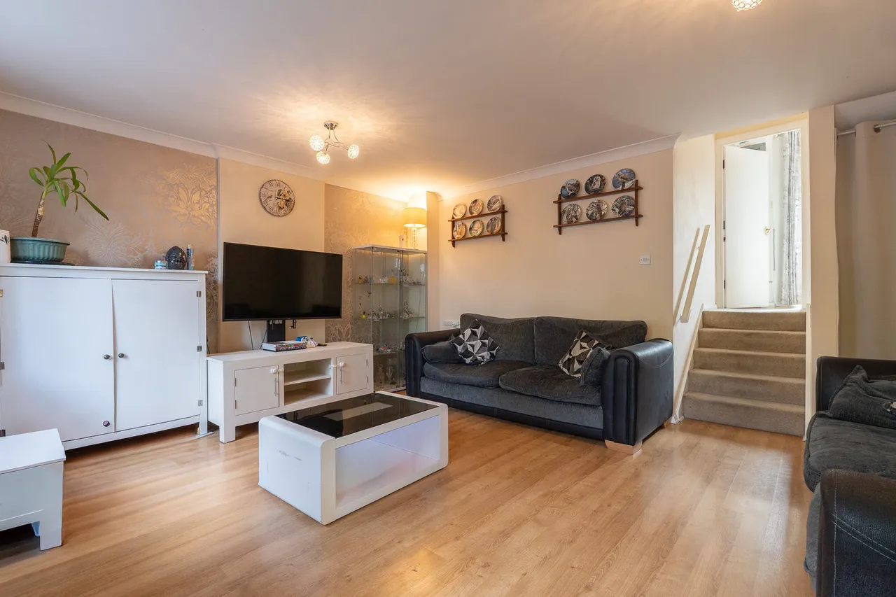 Maltings Close, Alton, GU34, photo 5